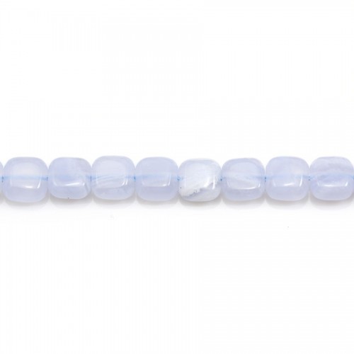 Calcédoine bleu, de forme carré 6mm x 6 pcs