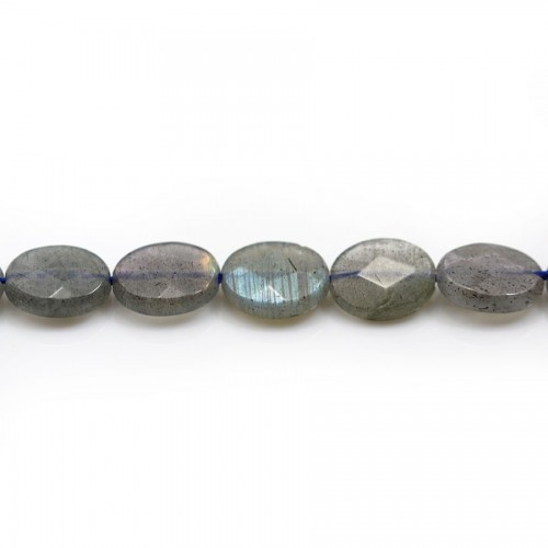 Labradorite grey, in the shape of a faceted ovale 8x10mm x 38cm