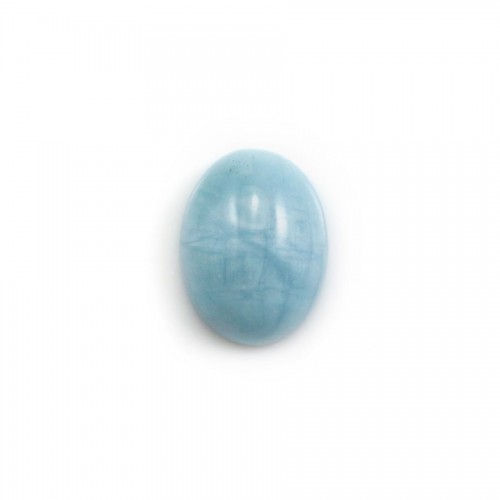 Aquamarine oval-shaped cabochon measuring 12x16mm x 1pc