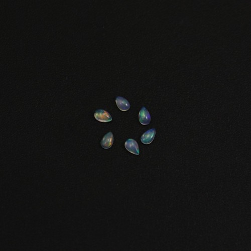 Cabochon opale ethiopian goutte 3x5mm x 1pc