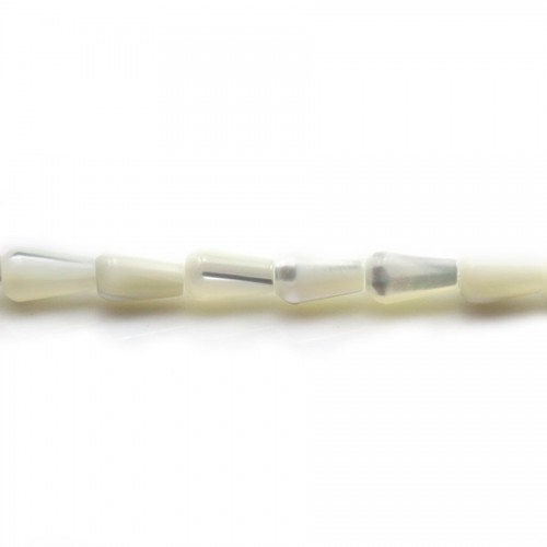 Weißes Perlmutt in Tropfenform auf Draht 5x8mm x 40cm