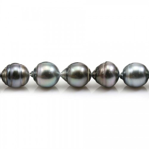 Cultured pearl of Tahiti half-round shape 8-10mm x 40cm