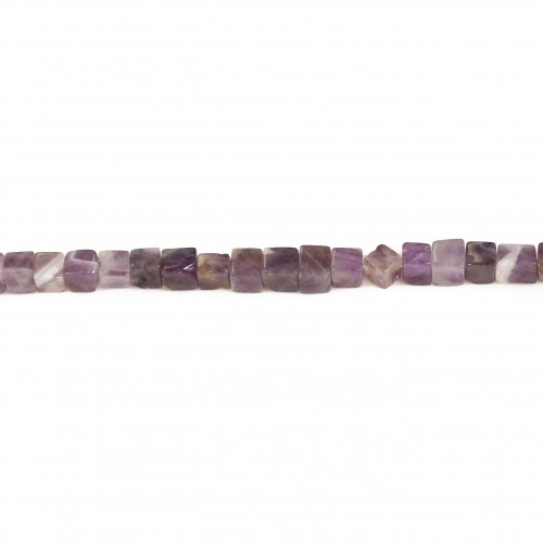 Améthysthe, en forme de cube 4mm x 40cm