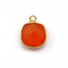 Cornaline coussin facetté sertie sur argent doré 11mm x 1pc