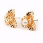 Clous d'oreilles fleur dorée sur laiton 16x18mm x 2pcs