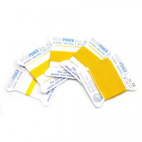 Fil power nylon avec aiguille inclus, de couleur jaune claire x 2m