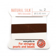 Fil de soie 0.45mm attaché à une aiguille brun x 2m