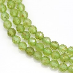 Peridot Round faceted 4mm x 35cm