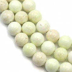 Chrysoprase "lemon", de couleur jaune vert, de forme ronde, 10mm x 39cm