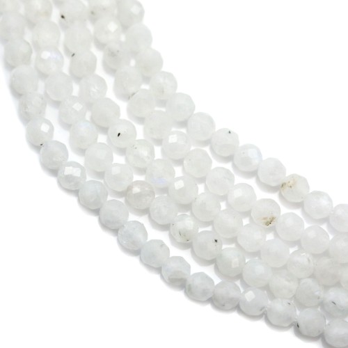 Moonstone in the shape of a faceted roundel, in size of 2-3mm x 39cm