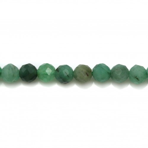 Emerald, in round faceted shape, 2mm x 39cm