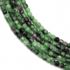 Rubis zoisite, en forme de cube facette 2mm x 40cm
