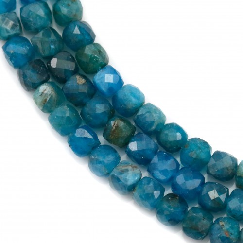 Apatite, cube facettée, 4-4.5mm x 39cm