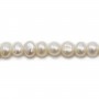 Perles d'eau douce blanches ovales sur fil 4-5mm x 40cm