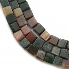 Agate d'Inde, en forme de cube 4mm x 39cm