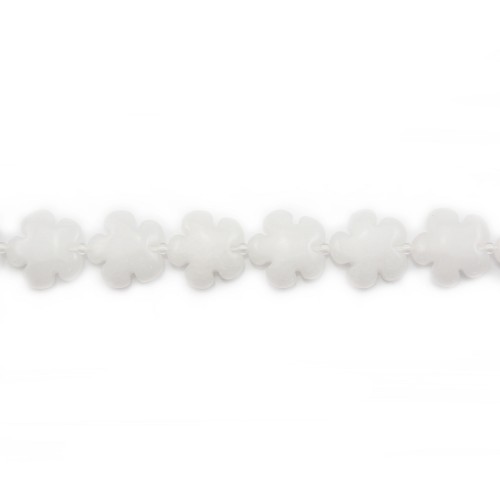 Jade blanc en fleur 20mm x 2pcs