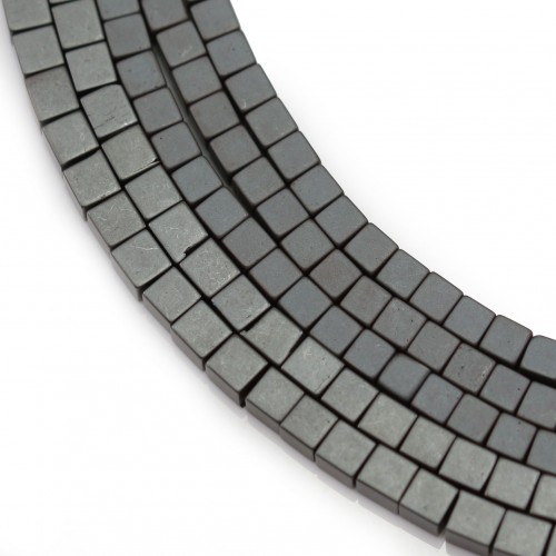 Hematite matte cube 3mm x 40cm