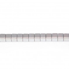 Hématite argenté cube carré 4mm x 40cm 