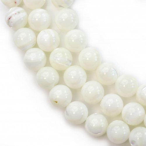 White mother-of-pearl round beads on thread 8mm x 40cm