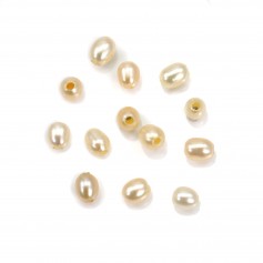 Süßwasser-Zuchtperle, Lachs, Olive, 4-4.5mm x 2St