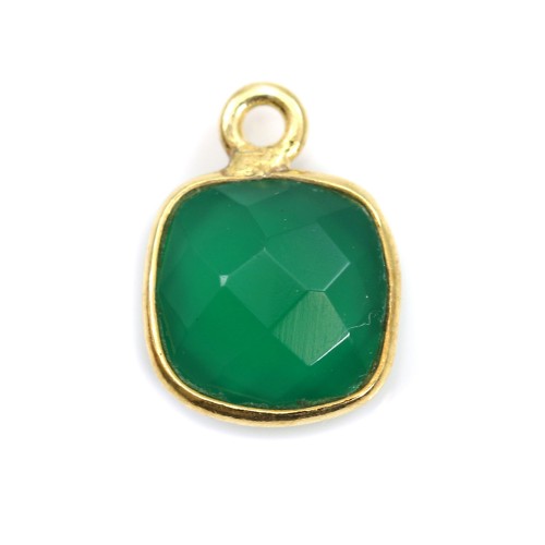 Ágata verde en cojín facetada y engastada en plata dorada 9mm x 1pc