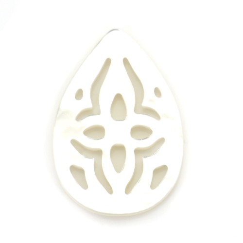 Nacre blanche ajourée en forme de goutte 10x14mm x 1pc