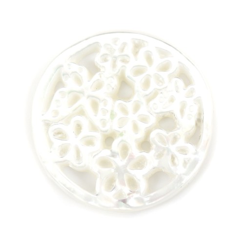 White mother-of-pearl flowers and Butterflies openwork pattern 18mm x 1pc