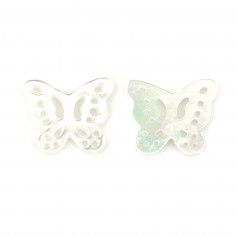 Nacre blanche ajourée en forme de papillon 9.5x11.5mm x 1pc