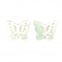 Nacre blanche ajourée en forme de papillon 9.5x11.5mm x 1pc