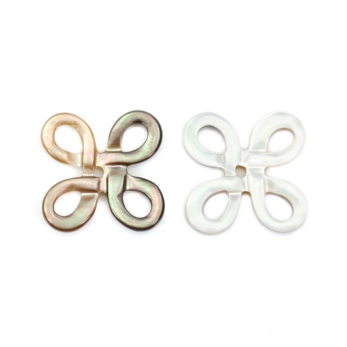 Gray mother-of-pearl chinese knot 20mm x 1pc