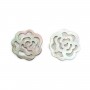 Nacre grise ajourée en forme de fleur 14mm x 1pc