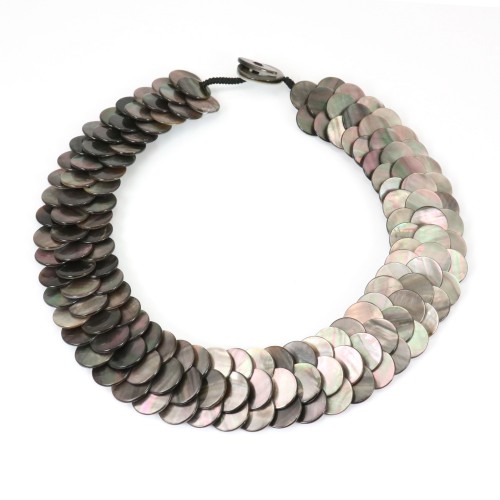 Necklace grey mother of pearl 