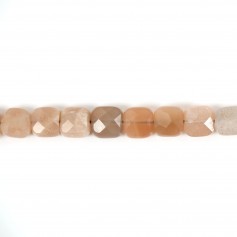 Pierre de soleil orange, en forme de carré facetté 8mm x 4pcs