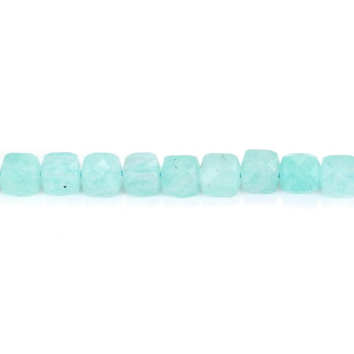 Amazonite du Pérou cube facetté 4.5mm x 38cm