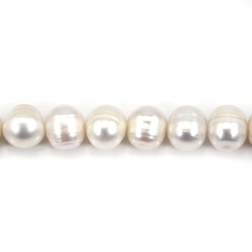 White freshwater cultured pearl, irregular shape, 10-11mm x 40cm