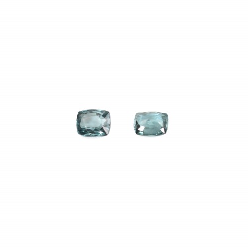 Blue spinel set, cushion cut, 4x5mm x 1pc