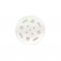Madrepérola branca redonda com padrão vazado 12mm x 1 peça