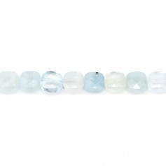 Aigue marine bleu, de forme carré facetté 6mm x 4pcs