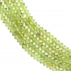 Perline di peridoto a rondella, sfaccettate, 2x3mm su filo 39cm
