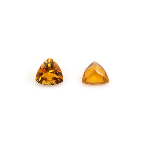 Trillion triangle cut citrine, 5mm x 1 piece.