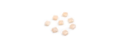 Flower and clover beads in natural stones - Jewelry creation