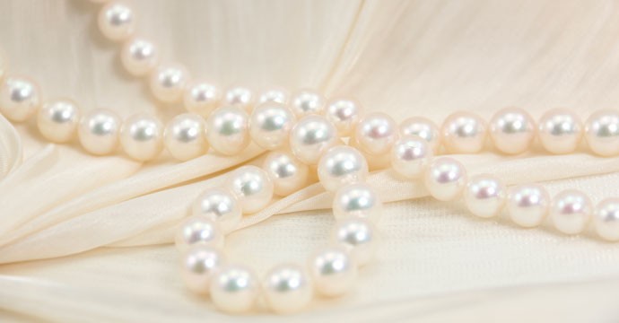 História, origem e virtudes das pérolas de Akoya: As pérolas mais luxuosas do mundo