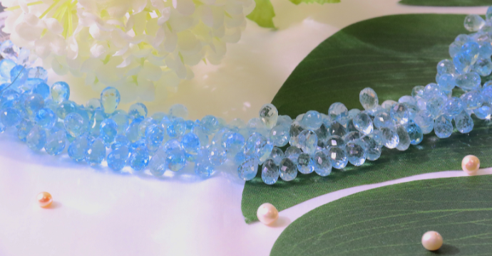 Topaz: History, Origin, Composition, Virtues, Meaning and Recharging of the stone