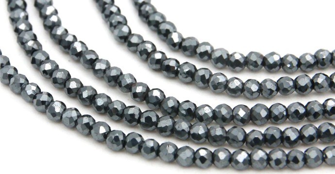 Hematite: History, Origin, Composition, Virtues, Significance and Recharging of the stone