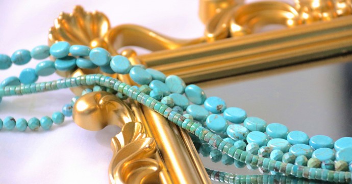 Turquoise : Histoire, Origine, Composition, Vertus, Signification et Rechargement de la pierre