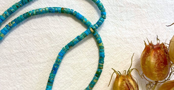 Turquoise: History, Origin, Composition, Virtues, Meaning and Recharging of the stone